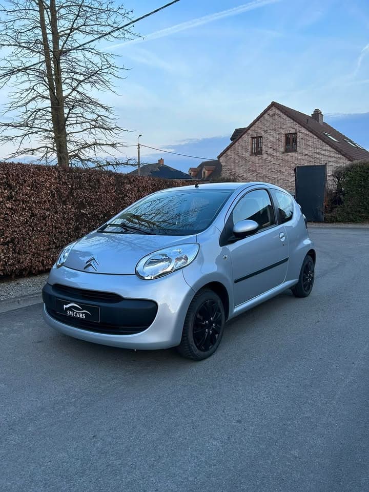 Citroën C1 1.0 automatique — photo 1 sur 8