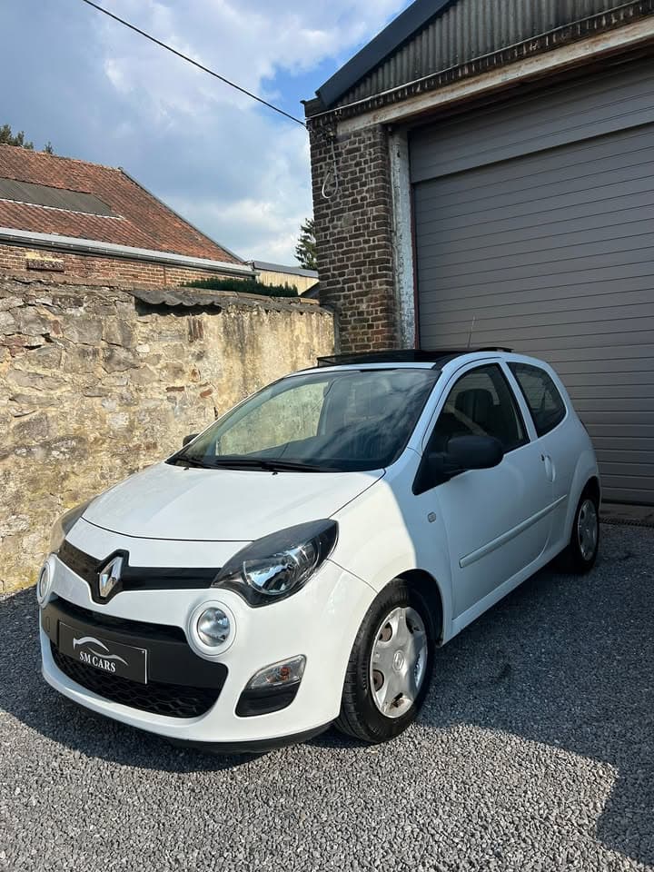 Renault Twingo 1.2 — photo 1 sur 8