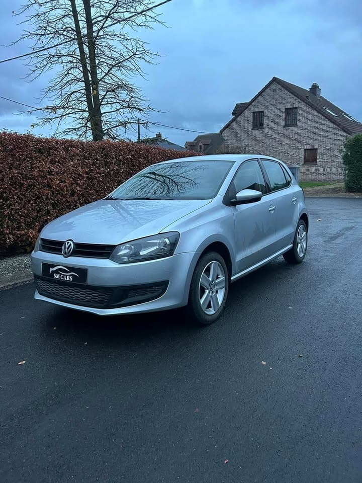 Volkswagen Polo 1.2 — photo 1 sur 8